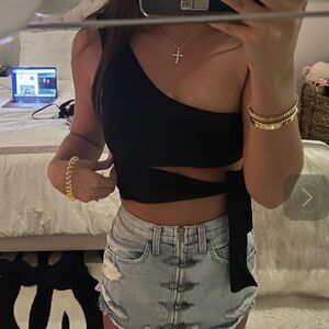 urban outfitters black tie top